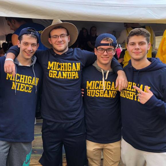 Meet your Posher, Sam - Picture 1 of 1